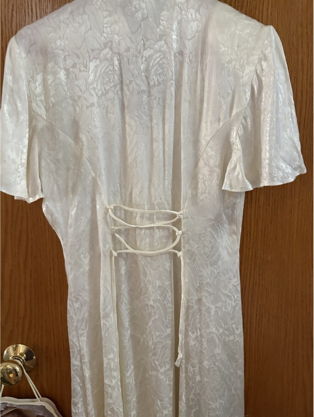 Vintage Ivory Satin Dress with Lace Detailing and Pearl Accent - Picture 7 of 9